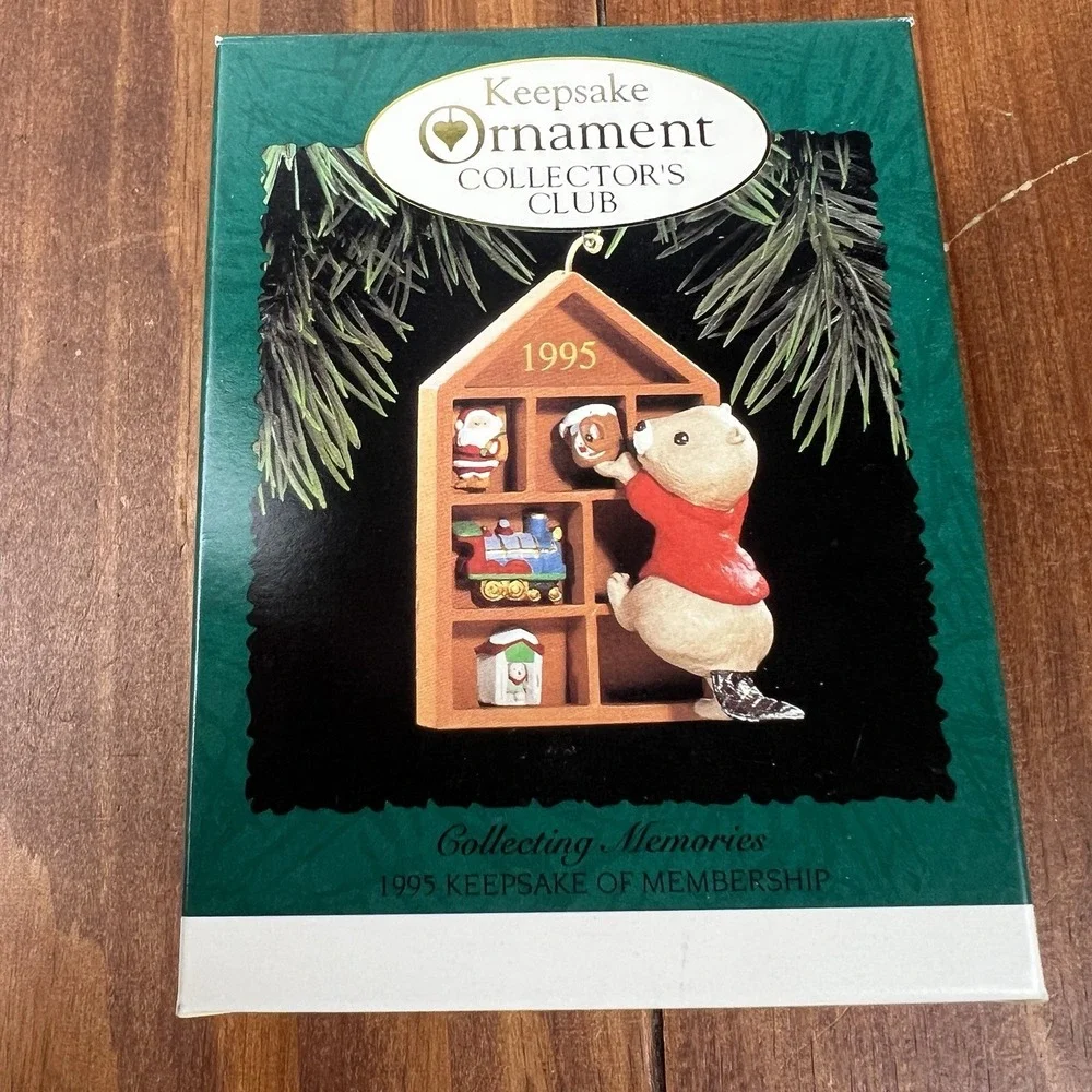 Hallmark Collecting Memories Keepsake Collectors Club Membership Ornament 1995